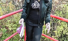 Fucking a sporty girl outdoors