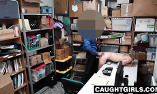Alyssa Cole pussy stretched by cop dick