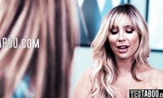 Big boobs lesbian MILF boss seduces employees teen stepdaughter