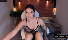 Big booty ass and pretty boobs slim teen toys play