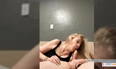 Wet wild masturbation live! Delight- Tip for faster she ups the pace!
