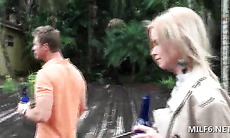 Blonde MILF plays the seductress and fucks teen sexy stud