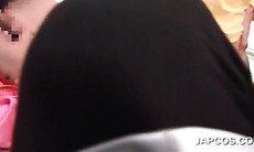 Close-up with Japanese wet hairy pussies slurping